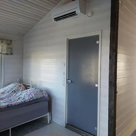 Tiny House With Private Sauna & Hot Tub Near Archipelago Trail * Taivassalo
