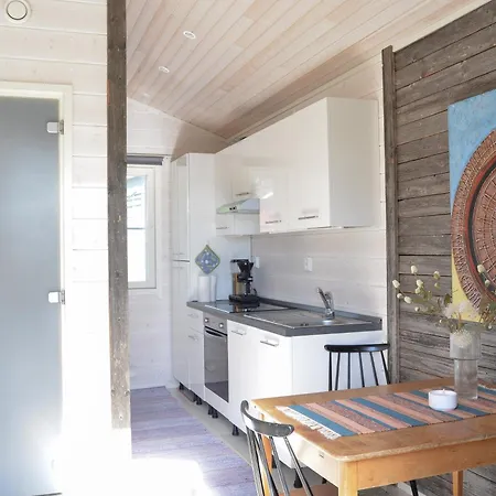 Tiny House With Private Sauna & Hot Tub Near Archipelago Trail Alpesi faház Taivassalo