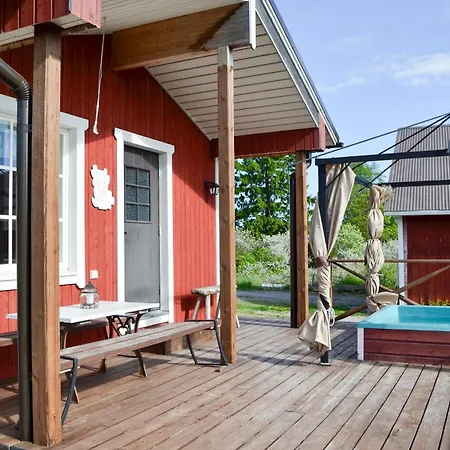 Tiny House With Private Sauna & Hot Tub Near Archipelago Trail *